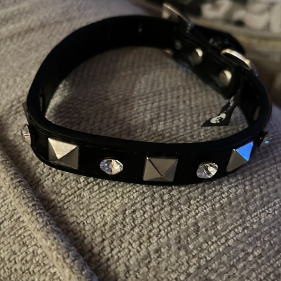 Black Leather Dog Leash and collar by Rouge New York - Picture 4 of 5